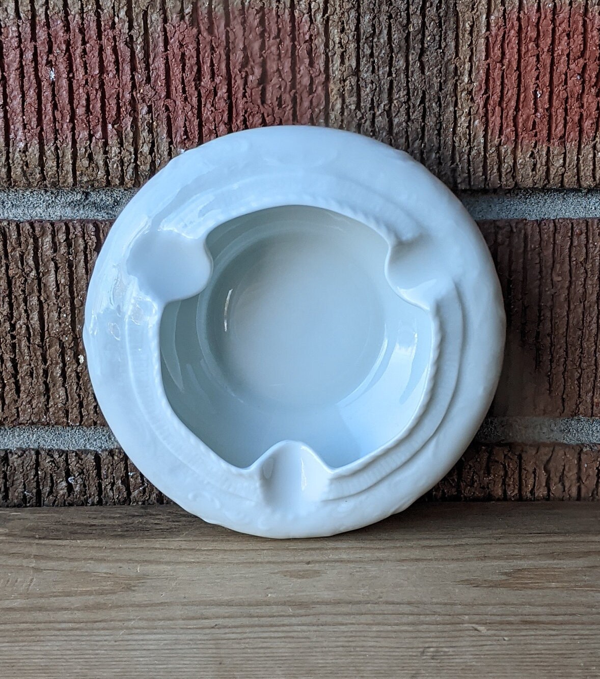 Vintage Rosenthal Germany White Porcelain Ashtray, Classic Design Tobacciana, Made in Germany, 4.5" Diameter, 1960s