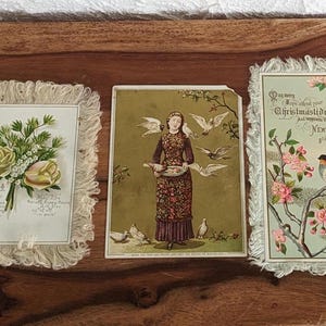 Jeu de 3 cartes anciennes pour Noël et Nouvel An, 2 à franges, 1 recto-verso, 1880s