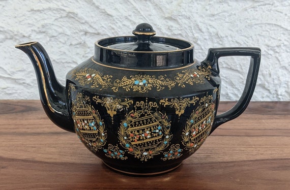 Tetera antigua de loza Gibson Sons patron Coronia pintada a mano en marron hecha en Inglaterra capacidad para 4 5 tazas principios de la decada de 1910 Etsy Espana