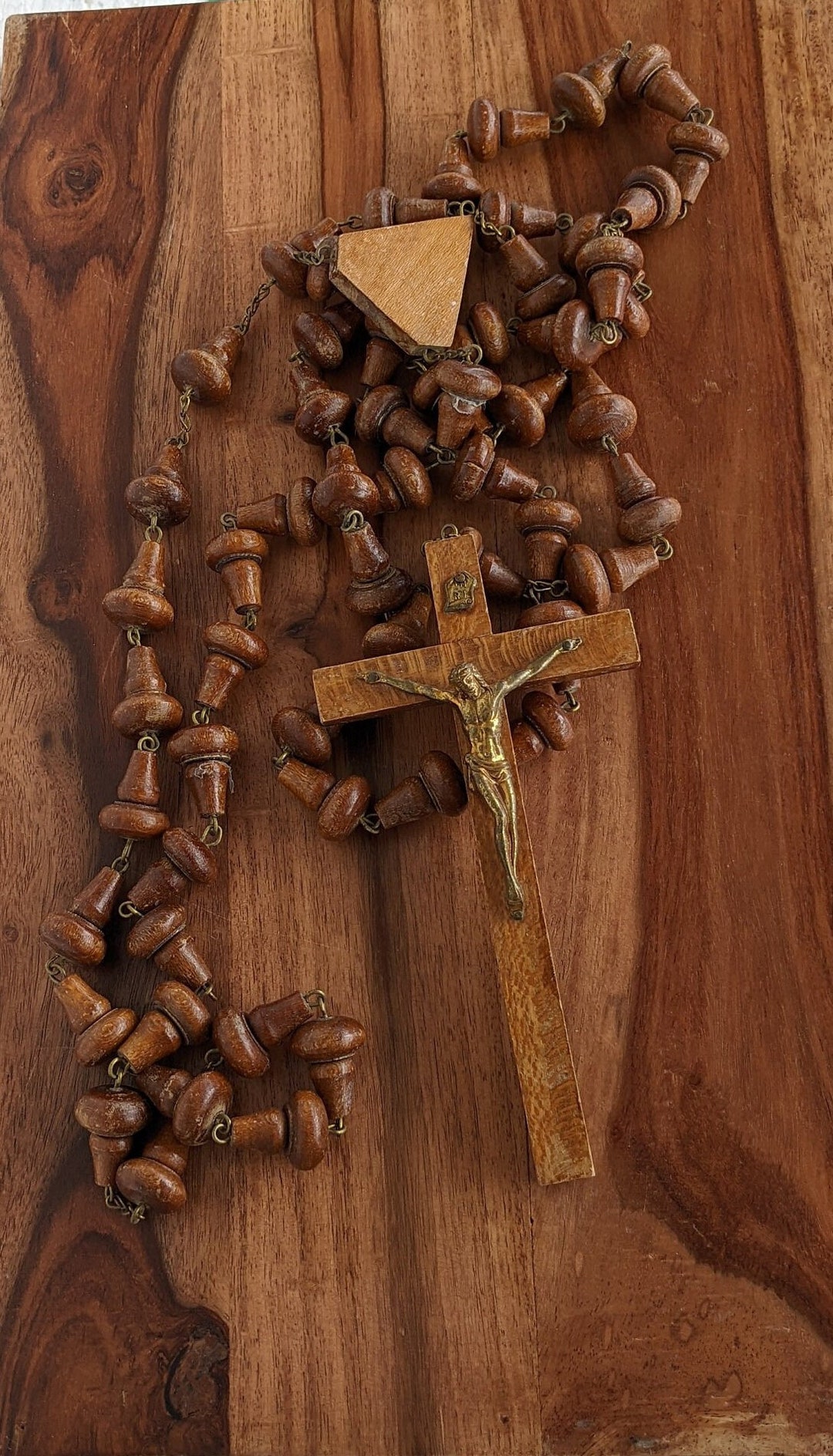 テ*ア様 アンティーク金属製 十字架 イエス像 ロザリオ付き 楽天