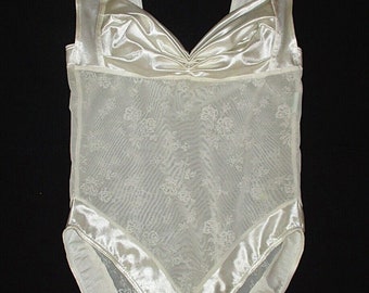 Vintage Palmers Patterned Women's Bodysuit Size XS/S Ivory