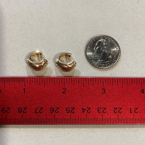 14K Solid Yellow Gold Etched Interlocking Circles… - image 8