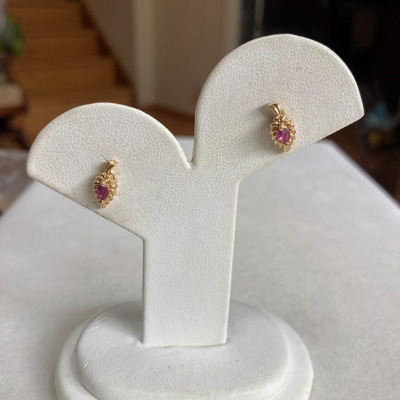 14K Solid Yellow Gold Leaf-shape Ruby Red Gemston… - image 9