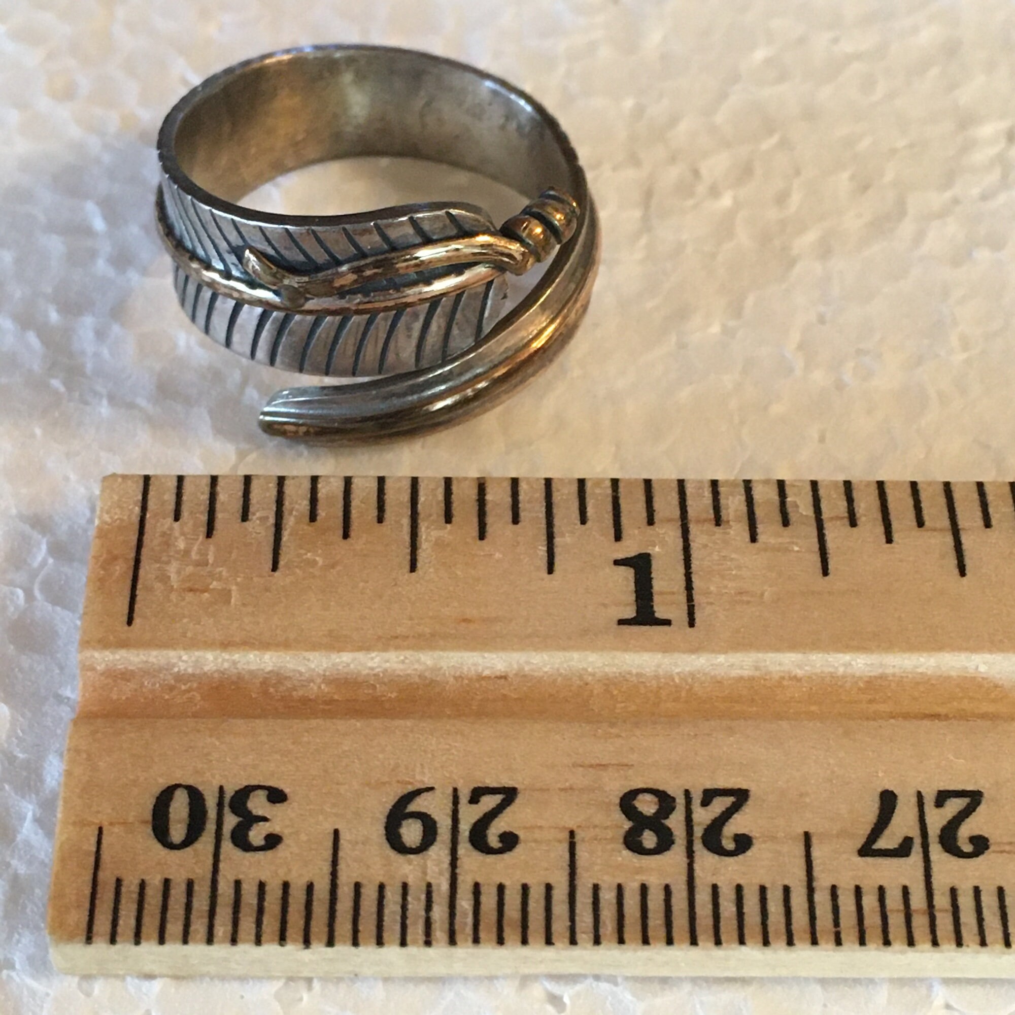 お歳暮ならオンライン Douglas Etsitty Sterling 925 Two-tone Ring Feather Navajo アクセサリー