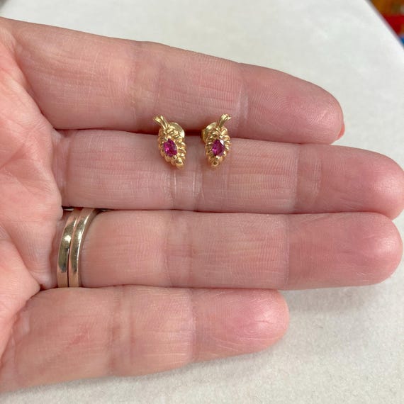 14K Solid Yellow Gold Leaf-shape Ruby Red Gemston… - image 2