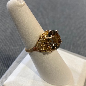 18K Solid Yellow Gold Stunning Large Smoky Quartz Ring Size 6.5 Vintage Estate