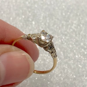 14K Solid Yellow and White Gold .25 Carat+ Mid-Century Art Deco Diamond Engagement Ring Size 7 Vintage Estate