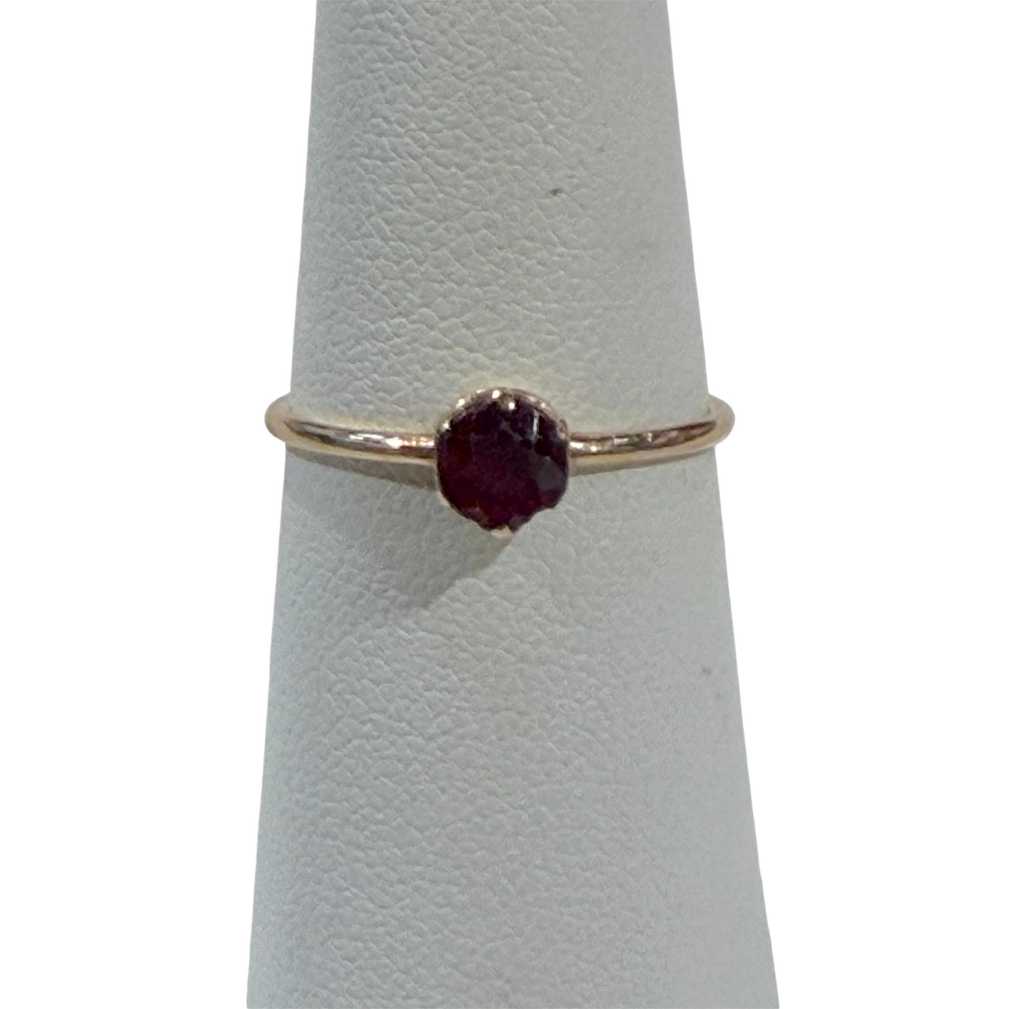Vintage 10K Yellow Gold Ruby Red Stone Classic Solitaire Ring Size 6.25 ...