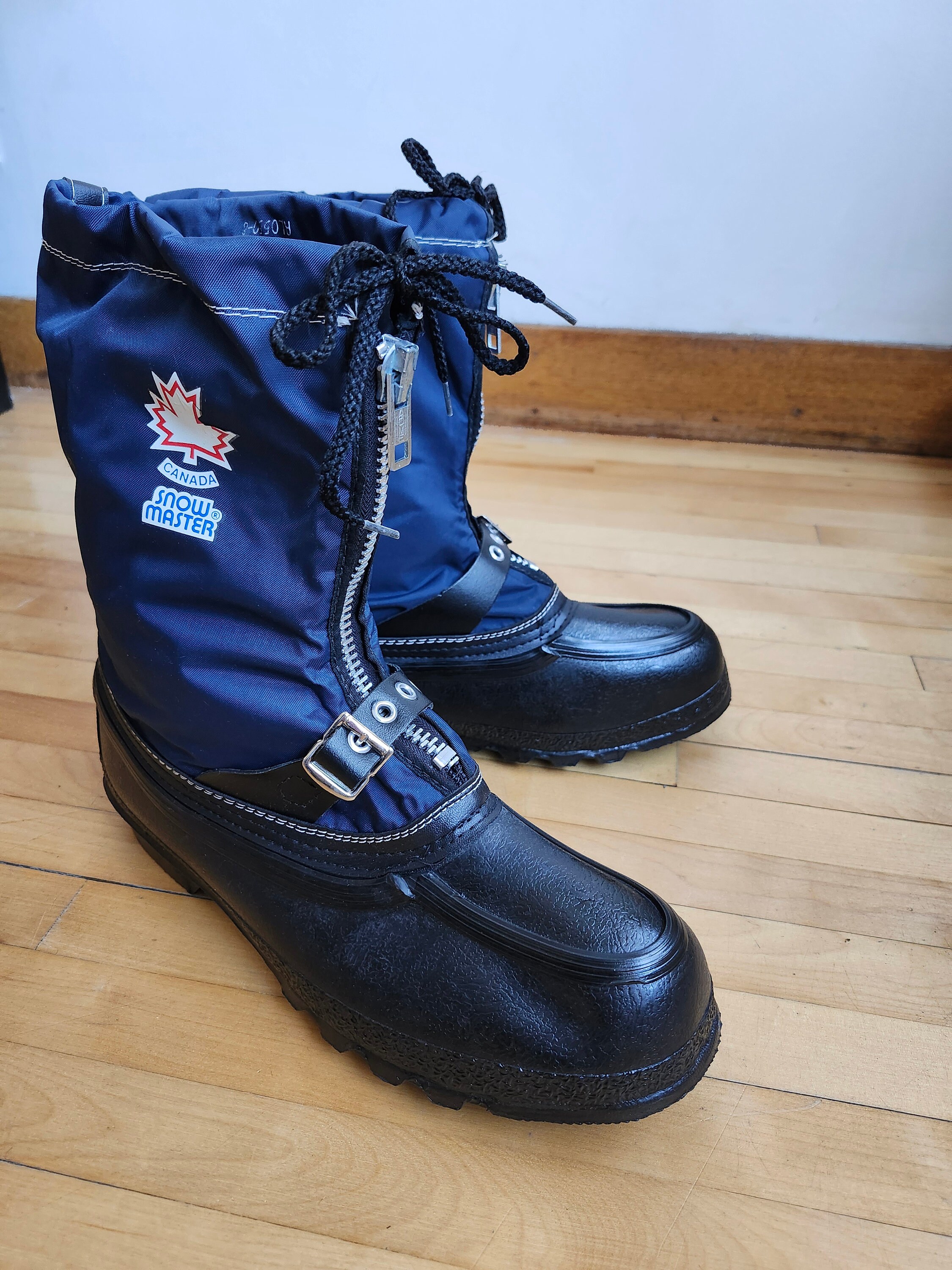 Vintage snow boots 2025