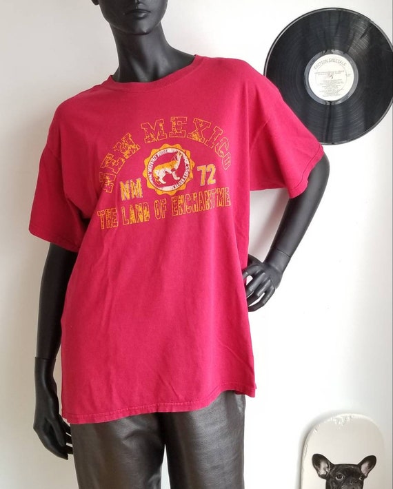 New Mexico Tshirt, Vintage tshirt, Wolf Tshirt, Wi