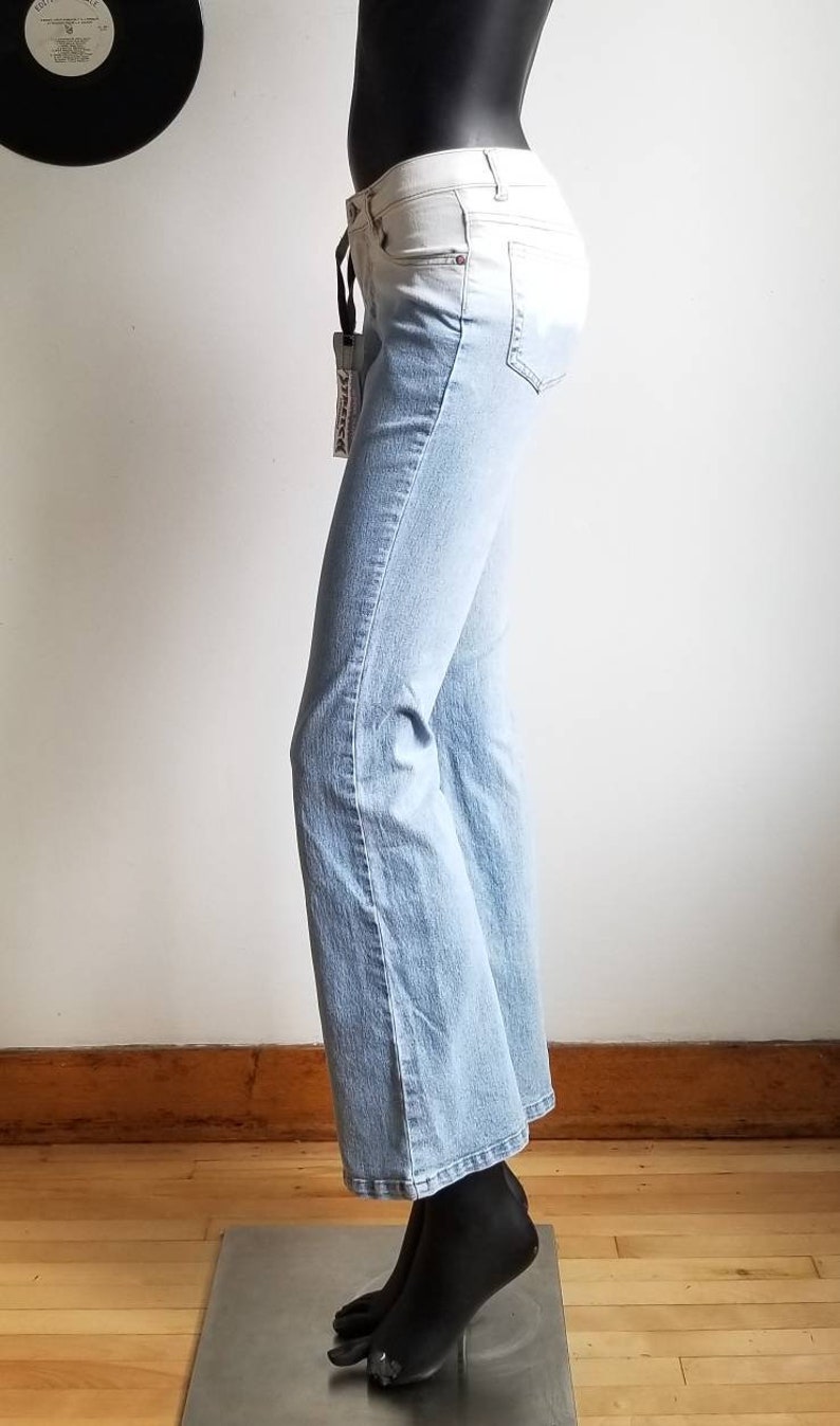 low waisted baggy jeans y2k