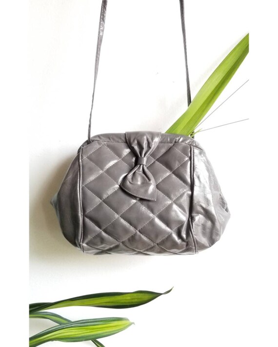 1980s Gray Leather Purse Tiny Purse Vintage Handbag Quilted Leather Shoulder Bag 80s Bow Bag Retro Purse Etsy