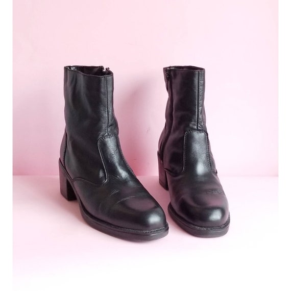 90s Black Leather Boots, Chunky Heels Leather Boot