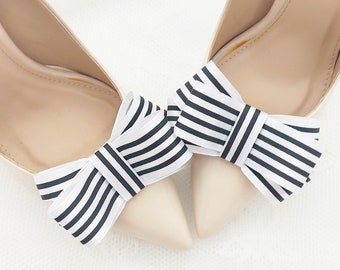 Black and white satin bows,bows in black and white stripes,wedding shoe clips,clips for the bride,satin bows,wedding shoes clips