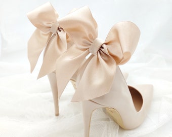 Beige satin bows,clips for wedding shoes,shoes decorations,wedding shoe clips,clips for the bride,satin bows,wedding skin shoes clips