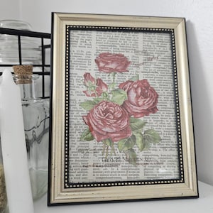 hübscher 13x18cm Rahmen mit Vintage Rose und Buchpapier