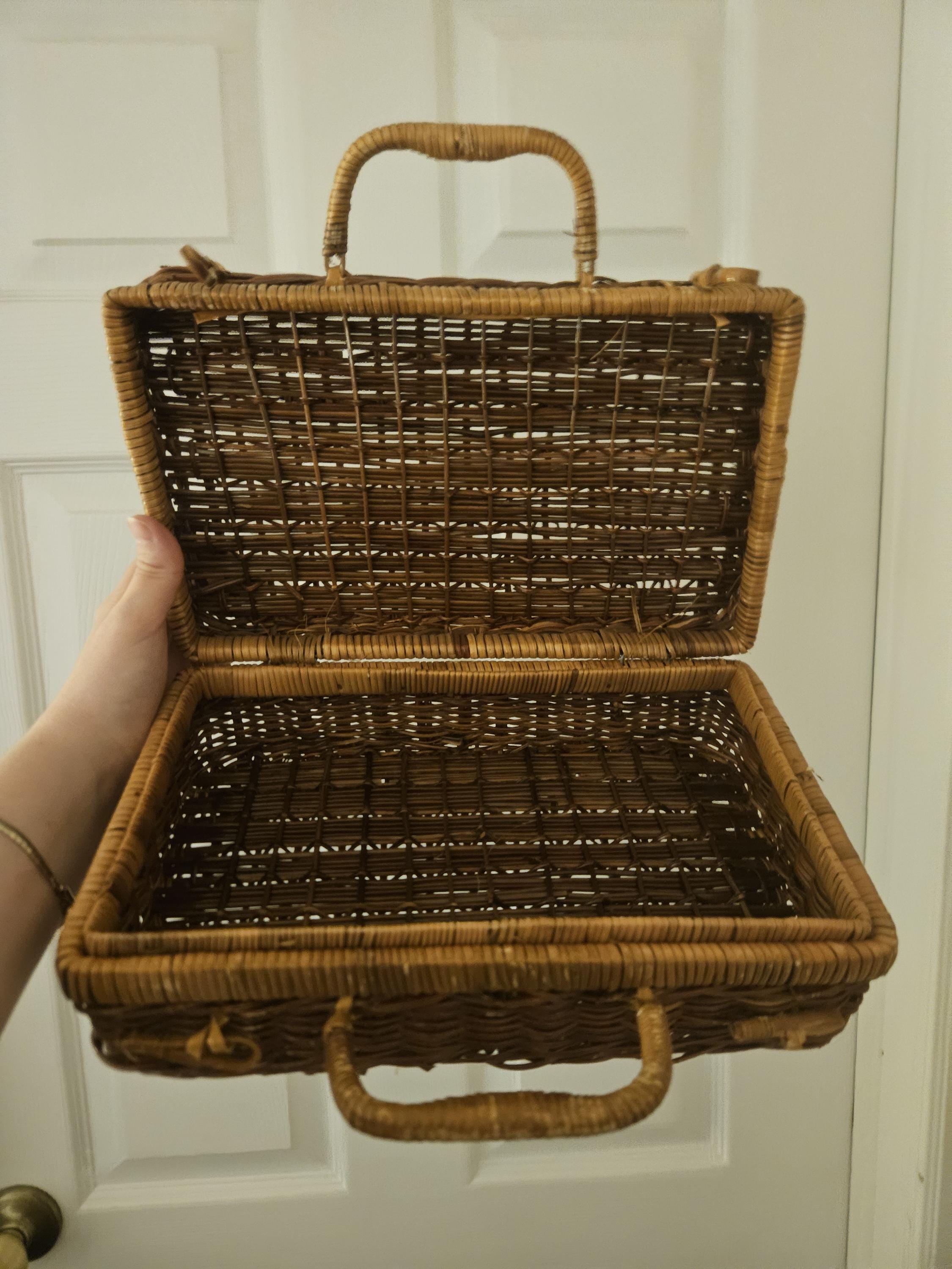 Very sweet vintage briefcase wicker basket home decor boho