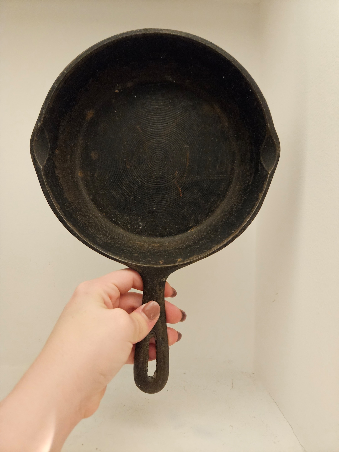 Beautiful 8 Inch Cast Iron Skillet Made in Taiwan Etsy