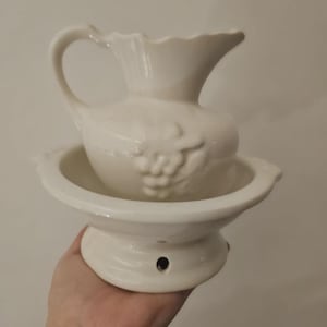 Vintage decorative  Pitcher With Basin