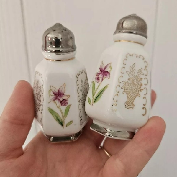 Vintage Purple & Gold Floral Salt and Pepper Shakers | Elegant Tabletop Decor