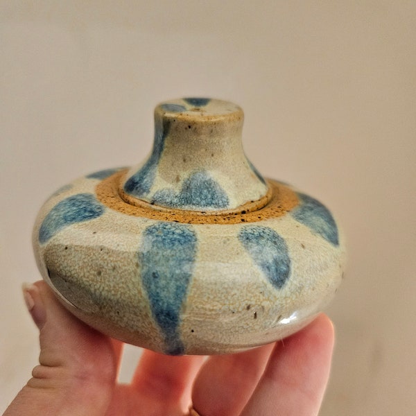 Adorable cream and blue studio pottery oil lamp