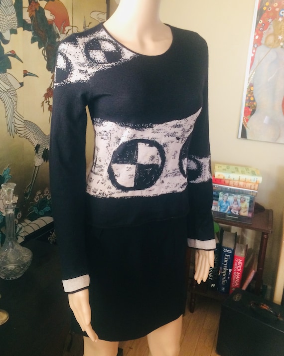 CHANEL Cashmere Sweater, Authentic, Size 38, 90's