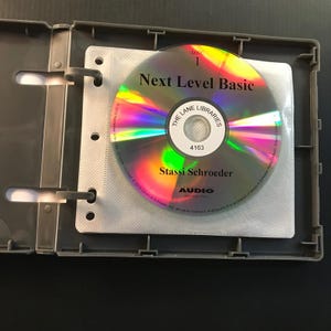Next Level Basic by Stassi Schroeder Audiobook CDs Unabridged 4 Discs Bild 7