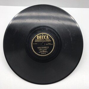 Kenny Baker Russ Morgan~The Old Lamplighter~Love Walked In~Decca 10” 78 RPM