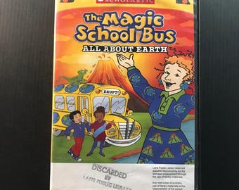 その他 Magic School Bus - Going Batty [VHS] [Import] Amazon.com: The Magic School Bus - Going Batty [VHS] : Magic