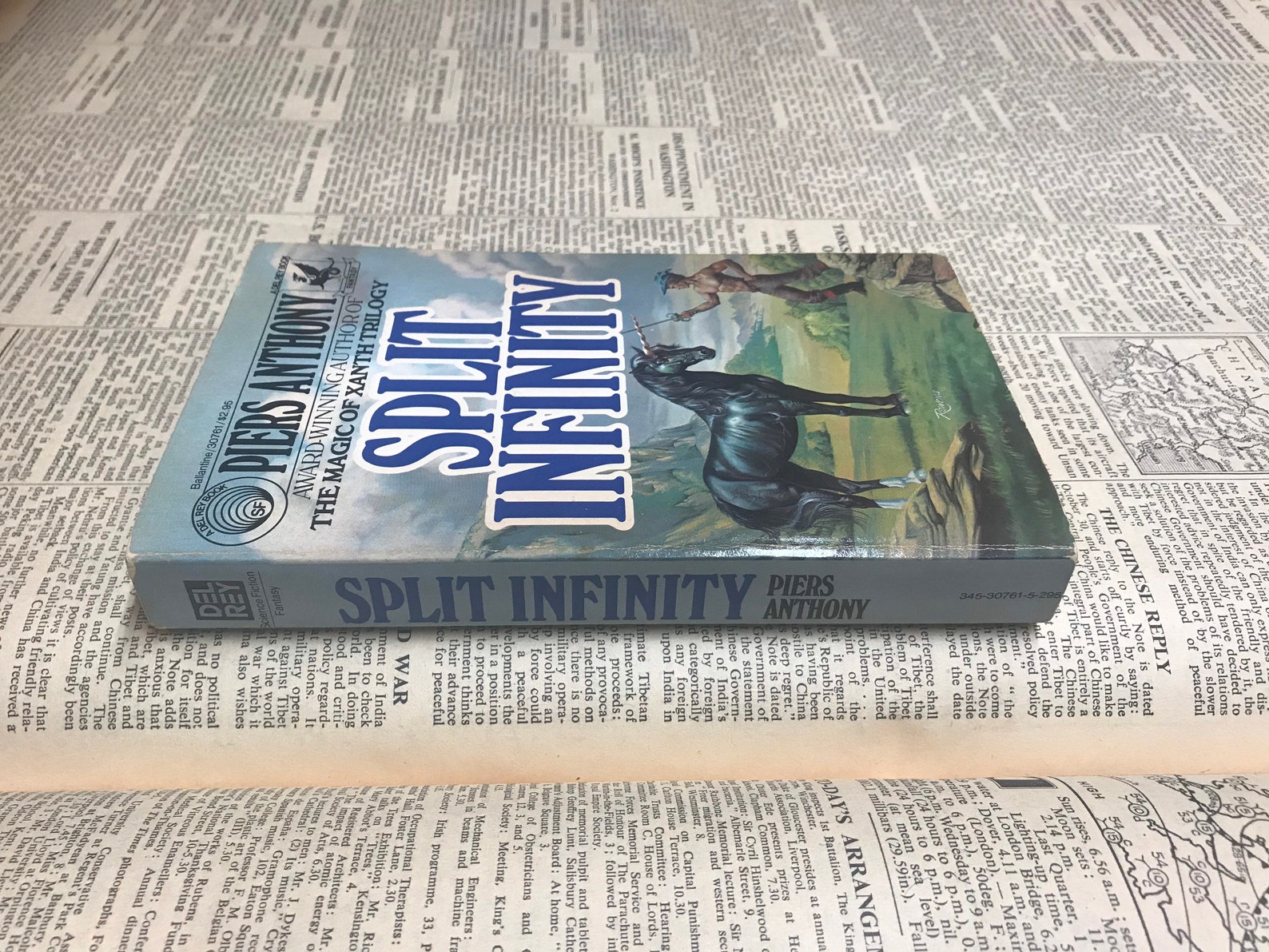 Split Infinity by Piers Anthony Split Infinity by Piers Anthony