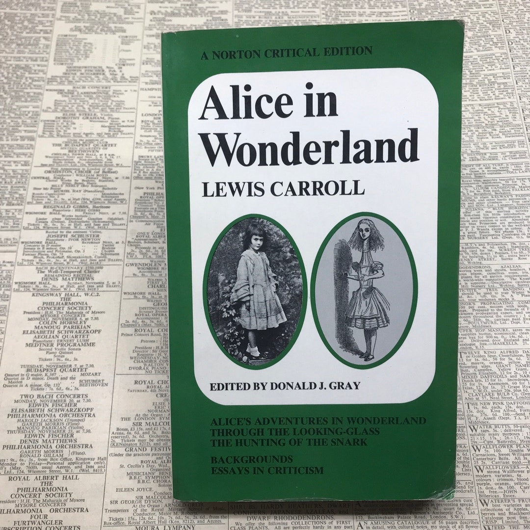Alice in Wonderland 1971 A Norton Critical Edition Paperback - Etsy