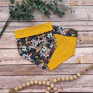 Navy Floral Dog Bandana//Summer Dog Bandana//Reversible Dog Bandana//Dog Bandana