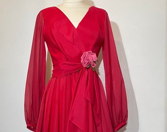 1950s-60s Fuchsia Long Sleeve Taffeta Dress with Flower