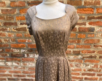 1950s Cafe Au Lait Metallic Brown Brocade Cap Sleeve Dress