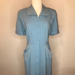 1950 blue button dress
