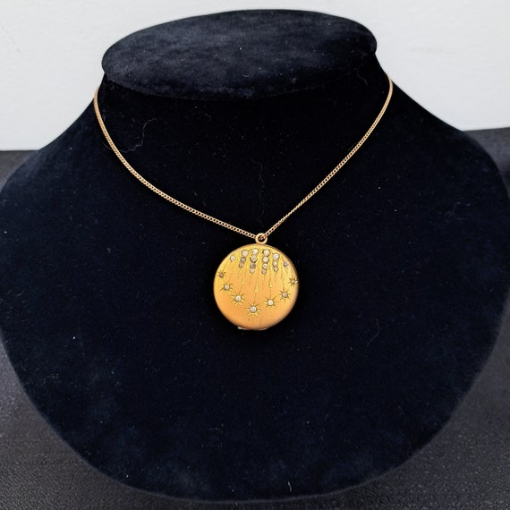 Gold-tone Vermillion Diamant Crystal Locket