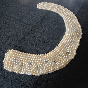 1950&#39;s Faux Pearl Collar w/Crystals, Satin Backing