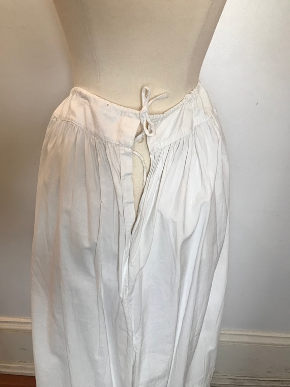 Antique adjustable white petticoat - image 5