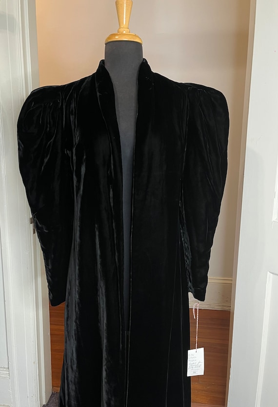 1940S/50S Silk velvet black opera coat