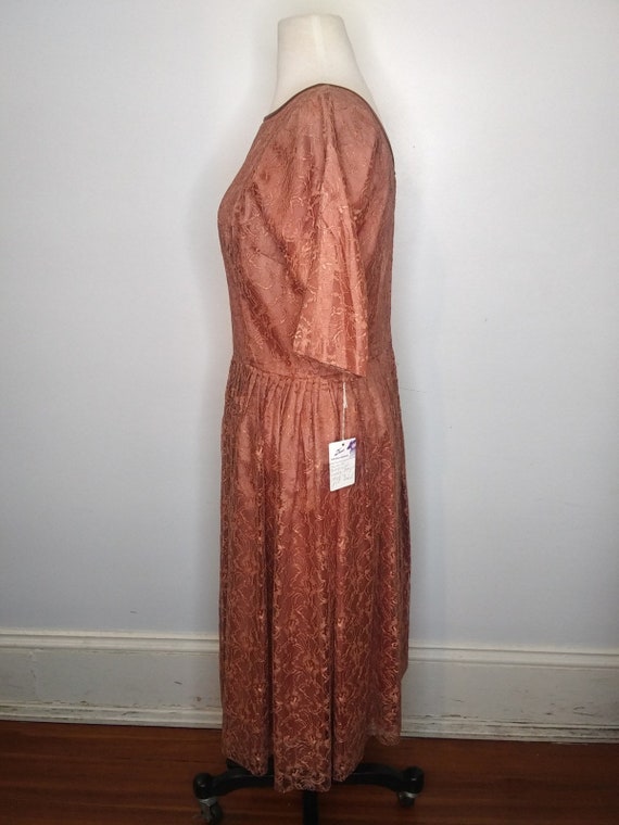 1950’s Peach Brown Lace Dress - image 2