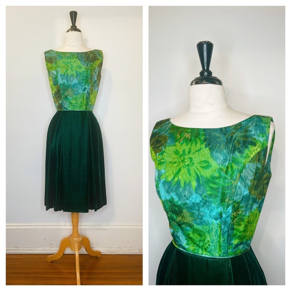 1950s Green Velvet Dress - image 1