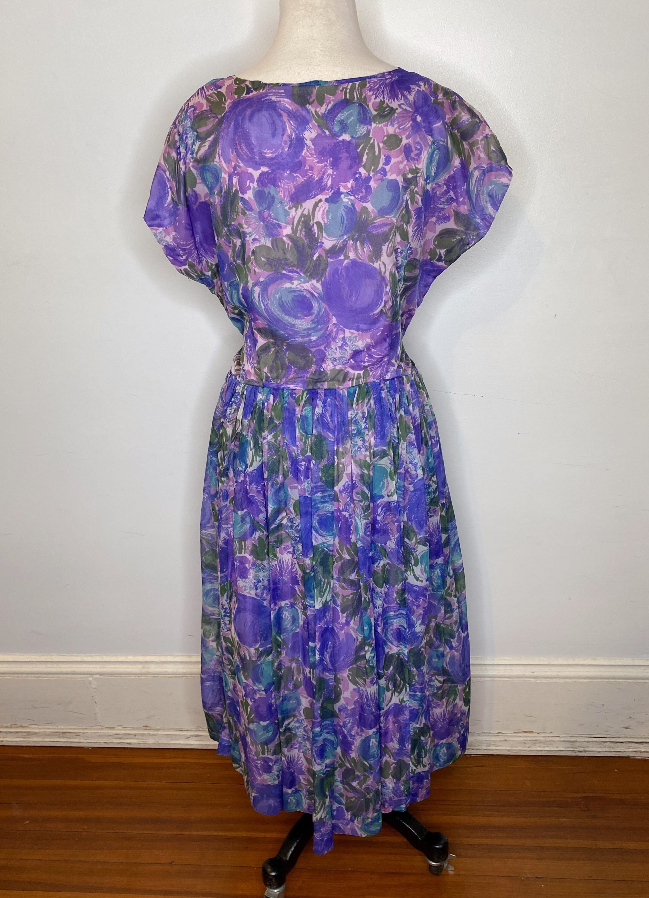 1950s Vintage Purple Lilac Floral Fit and Flare Dress - Etsy