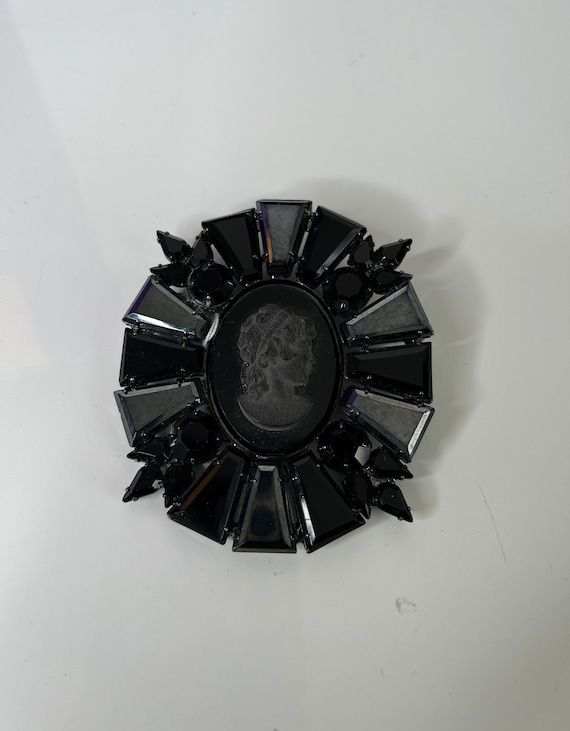 Deluxe Black Glass Cameo Pin Estate