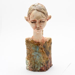 Ceramic Bust, ceramic sculpture, ceramic art, hand made clay sculpture. 31cm