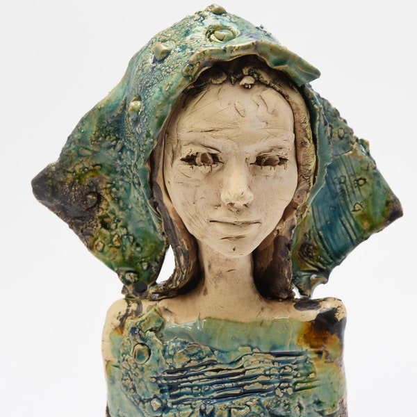 Ceramic bust, Ceramic Bust, ceramic sculpture, ceramic art, hand made clay sculpture. 28cm