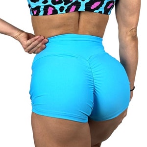 Women&#39;s Hawaii Blue Scrunch Butt Shorts