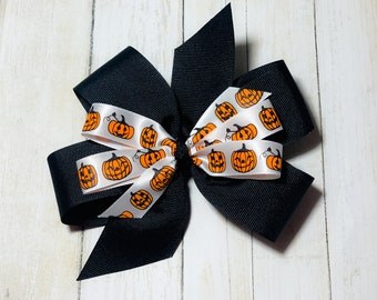 Halloween Hair Bow, Pumpkin Bow, Black and Orange Bow, Black Halloween Bow, Halloween Bow, Toddler Bow, Halloween Hair Clip, Holiday Bow