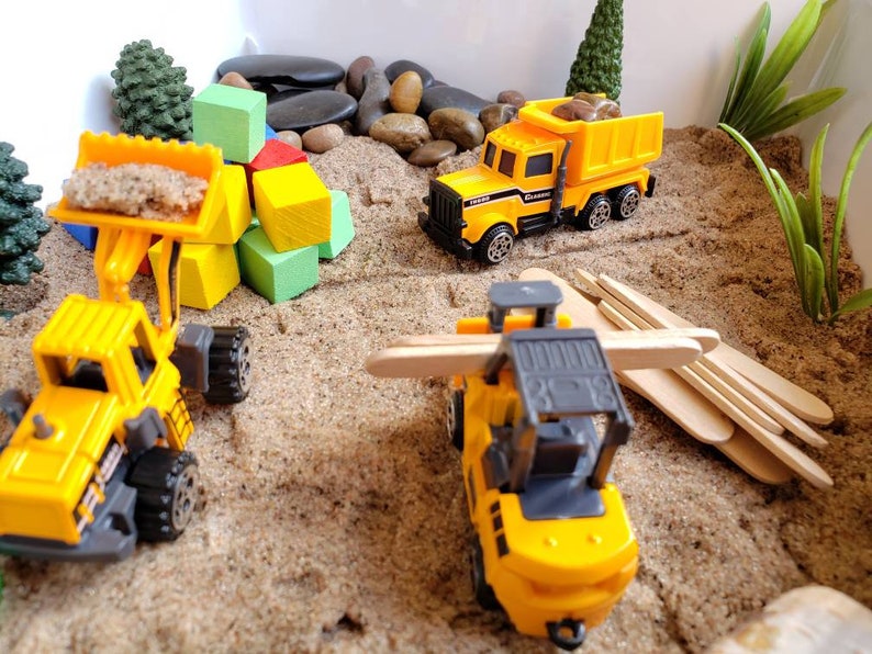 kinetic sand construction