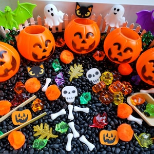 Halloween Sensory Bin, Five Little Pumpkins, Sensory Bin, Sensory Kit, Halloween Sensory Kit, Sensory Bins, Halloween Activities For Kids