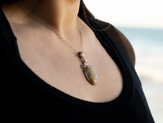 Vintage Ocean Jasper & Pearl Pendant Necklace | G… - image 6